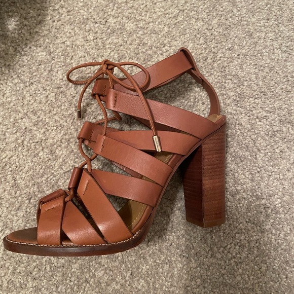 Polo by Ralph Lauren Tan Leather Lace Up Block Heels - Picture 2 of 3